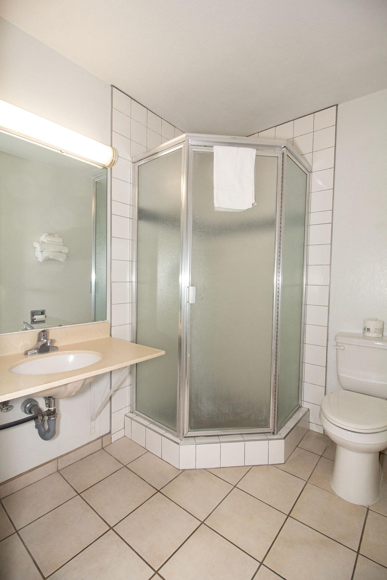 Fairbridge Inn Москоу Екстериор снимка