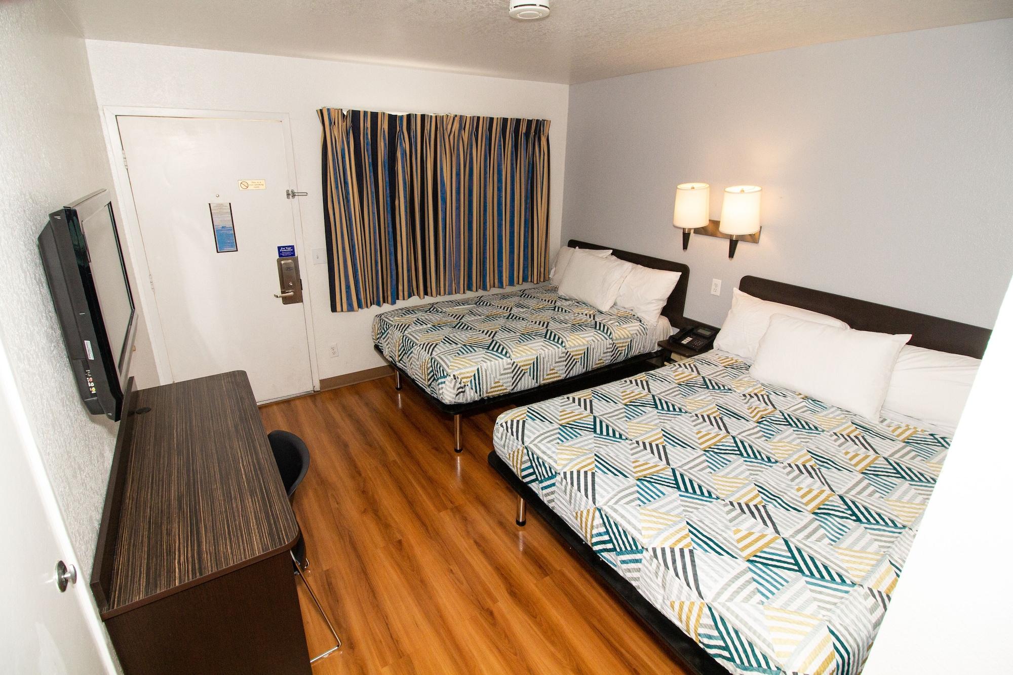 Fairbridge Inn Москоу Екстериор снимка