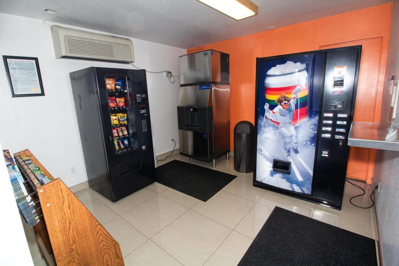 Fairbridge Inn Москоу Екстериор снимка
